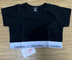 Calvin Klein ブラック クロップドTシャツ
