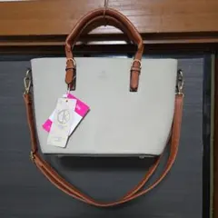 D Kellyのショルダーバッグと、ミニポーチのセット