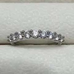 ハーフエタニティリング　モアサナイト　ファッションジュエリー　シルバー