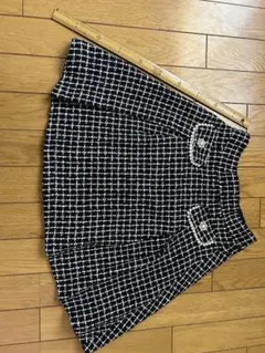 INA 黒と白のチェック柄ミニスカート
