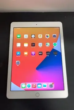 Apple iPad (第６世代) Wi-Fi + Cellular 32GB