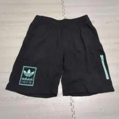 adidas 黒 スウェット ショートパンツ Mサイズ