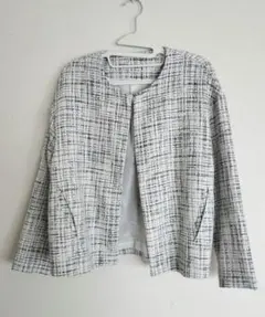 Item thumbnail for item f25c87a0-d7a3-4a4f-afef-0de23b8b9a7d