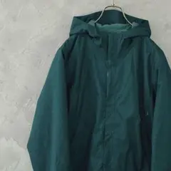 人気カラー　UNDER ARMOUR ジャケット　刺繍ロゴ　フルジップ　LO1