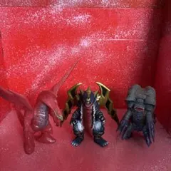 怪獣フィギュア 3体セット