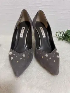 DIANA ダイアナ　スタッズ装飾 グレー ハイヒール　23cm