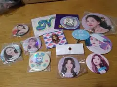 twice ナヨン　缶バッジ