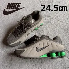 新品 ナイキ NIKE ショックス R4 スニーカー カーキ レディース