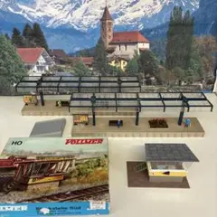 鉄道模型 HOゲージ VOLLMER 3532 プラットホーム 5735 信号所のサムネイル