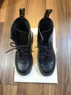 Dr. Martens ドクターマーチン 8ホール ブラック 24センチ