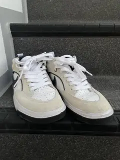 NIKE SB スニーカー