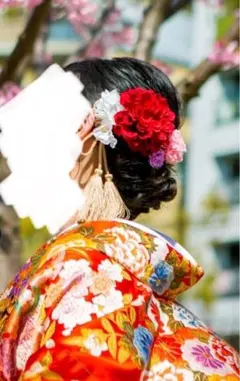 和装髪飾り 花飾り タッセル付き