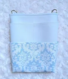 オーガナイザー　ダマスク柄ラミネート×合皮　多機能ポケット　ナースポーチ