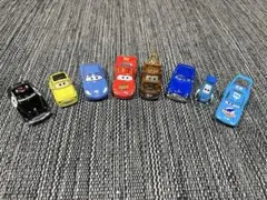 カーズ　トミカ　8台　まとめ売り　廃盤　サリー