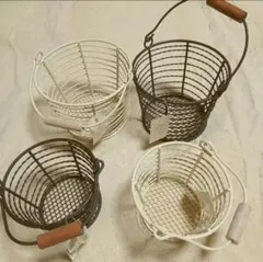 Item thumbnail for item c37d20fd-dd9c-4f19-aee8-7c4b4d6083e6