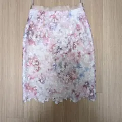 ジャスグリッティー　花柄　タイトスカート