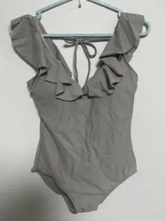 Teddy フリル付きワンピース水着 ベージュ