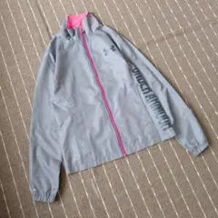 アンダーアーマー ナイロンアウター