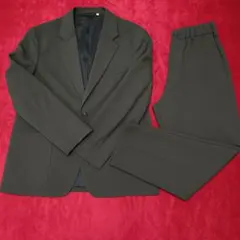 ユニクロu セットアップ