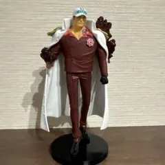 ワンピース　サカズキ　フィギュア出航のサムネイル