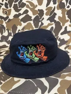 SANTACRUZとNEW ERAコラボのバケットハット