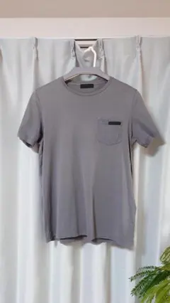 PRADA ポケット付き Tシャツ グレーのサムネイル