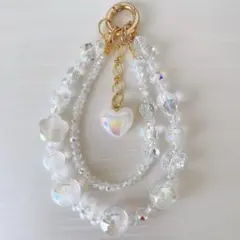 ハートチャーム＆透明感ビーズストラップ ♡ ホワイト×ゴールド／ハンドメイド