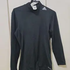 adidas TECHFIT アンダーシャツ ブラック 冬用