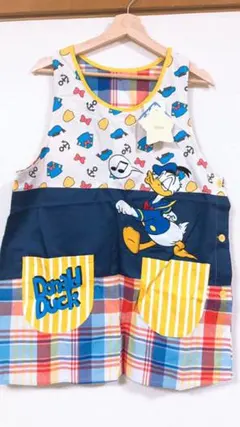 エプロン　保育士　ドナルドダック