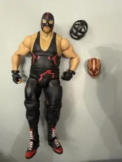 WWE フィギュア 黒赤 マスク2個付き