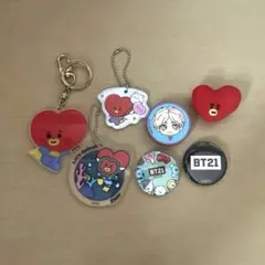 BT21 TATA グッズセット キーホルダー 缶バッジ