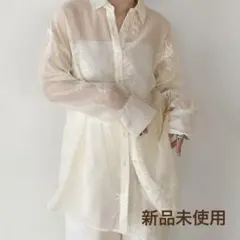 セレクトモカ フラワーエンブロイダリーシアーオーバーサイズシャツのサムネイル