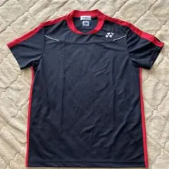 YONEX バドミントンシャツ 黒/赤