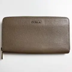FURULA フルラ　ラウンドファスナー　ロングウォレット　長財布のサムネイル