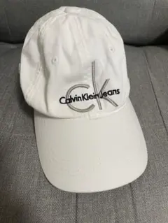 カルバンクラインジーンズ　キャップ