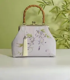 Item thumbnail for item 4e6efd0d-49cd-4110-b1d7-3aee249fdd25