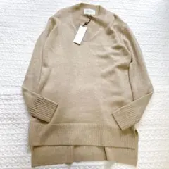 新品タグ付　ベイジ　Vネック長袖セーター　オンワード　カシミヤ　2 ベージュ