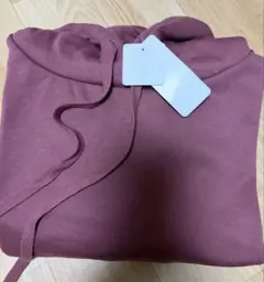 新品タグ付き パーカー フード付きトレーナー 秋冬用