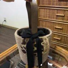 Item thumbnail for item 32584249-6944-473c-92e7-17edfede1ab7