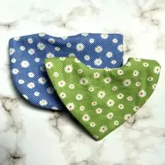 ハンドメイド　スタイ２点セット