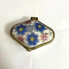 花柄　陶磁器　ピルケース　ヴィンテージ　小箱　小物入れ