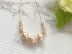 シルキーパール&スワロフスキーネックレス　ハンドメイド　ゴールド　LTピンク