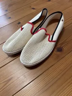 リビエラ サイズ42メンズ スリッポン ベージュ メッシュ 27cm 箱入り 