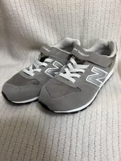 new balance 21.5