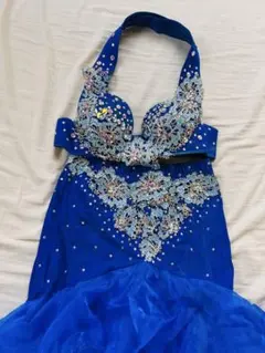 ベリーダンス衣装　マーメイドライン　鮮やかなブルー