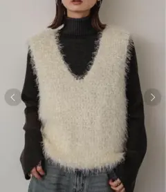 SENSE OF PLACE モールフェザーニットベスト ホワイト　タグ付き