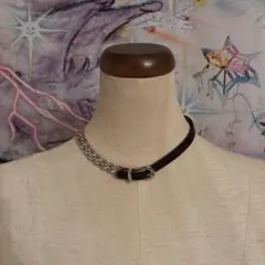 レザーチョーカー