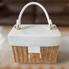 DIANA フリル カゴバッグ 白 ホワイト - メルカリ