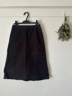 黒 コットン タイトスカート フリルヘム