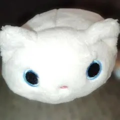 Kutusita Nyanko 白い猫 ぬいぐるみ　未使用品　即購入オッケー